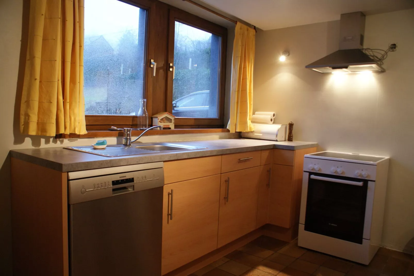Clos Simon d Exbomont-Kitchen