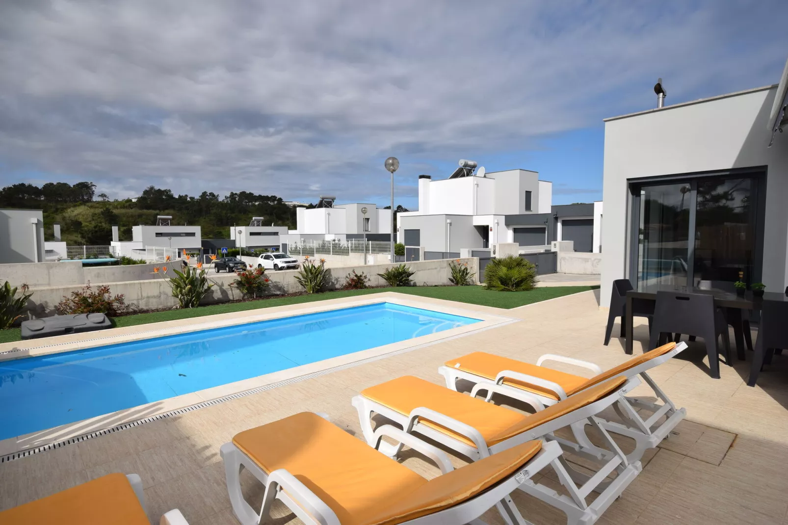 Vila Coruja-Pool