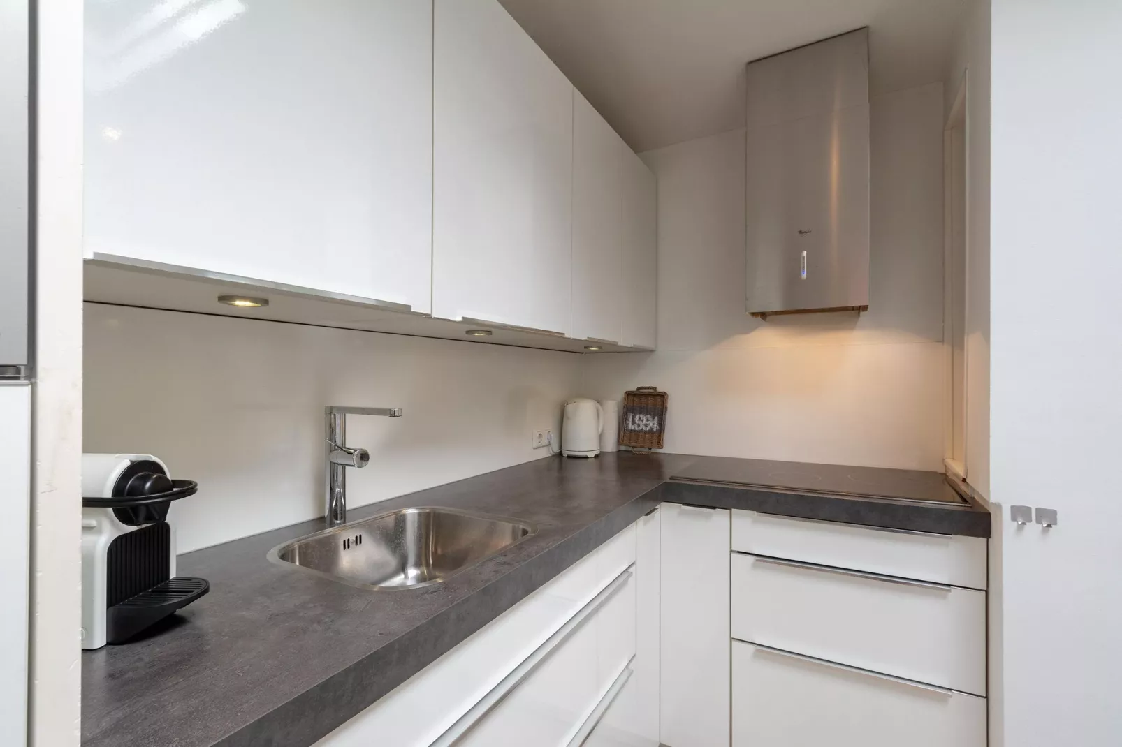 Duinland 68-Kitchen