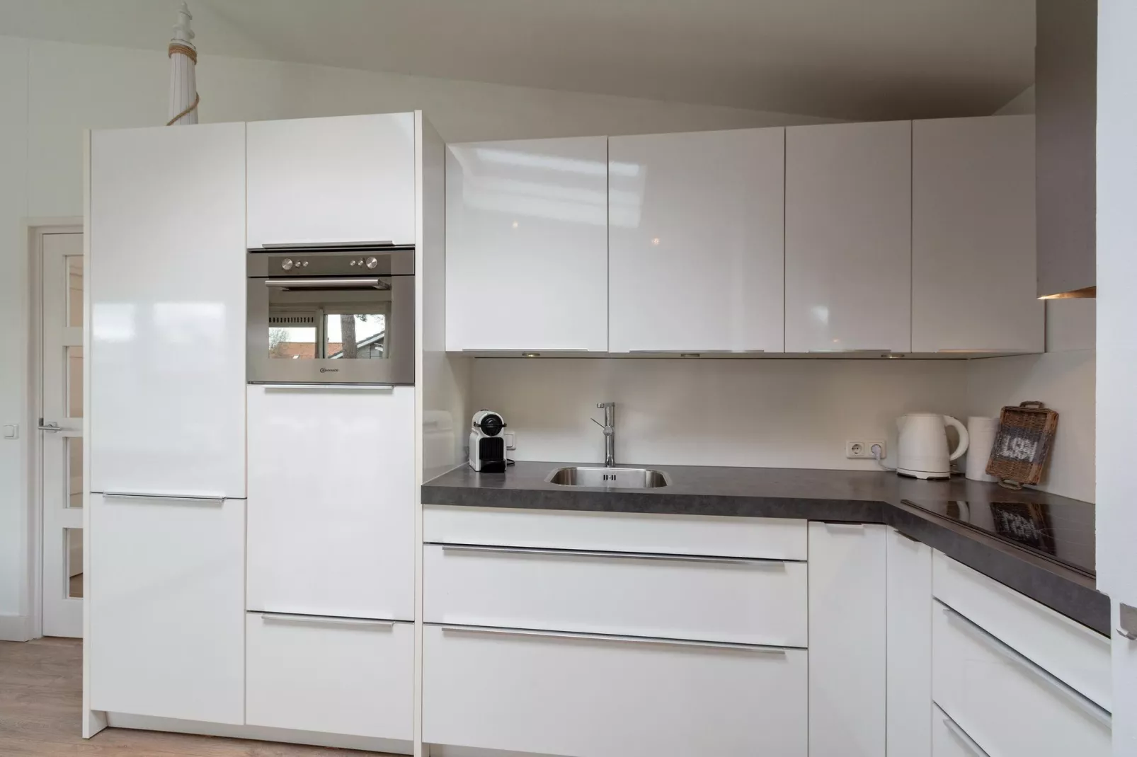 Duinland 68-Kitchen