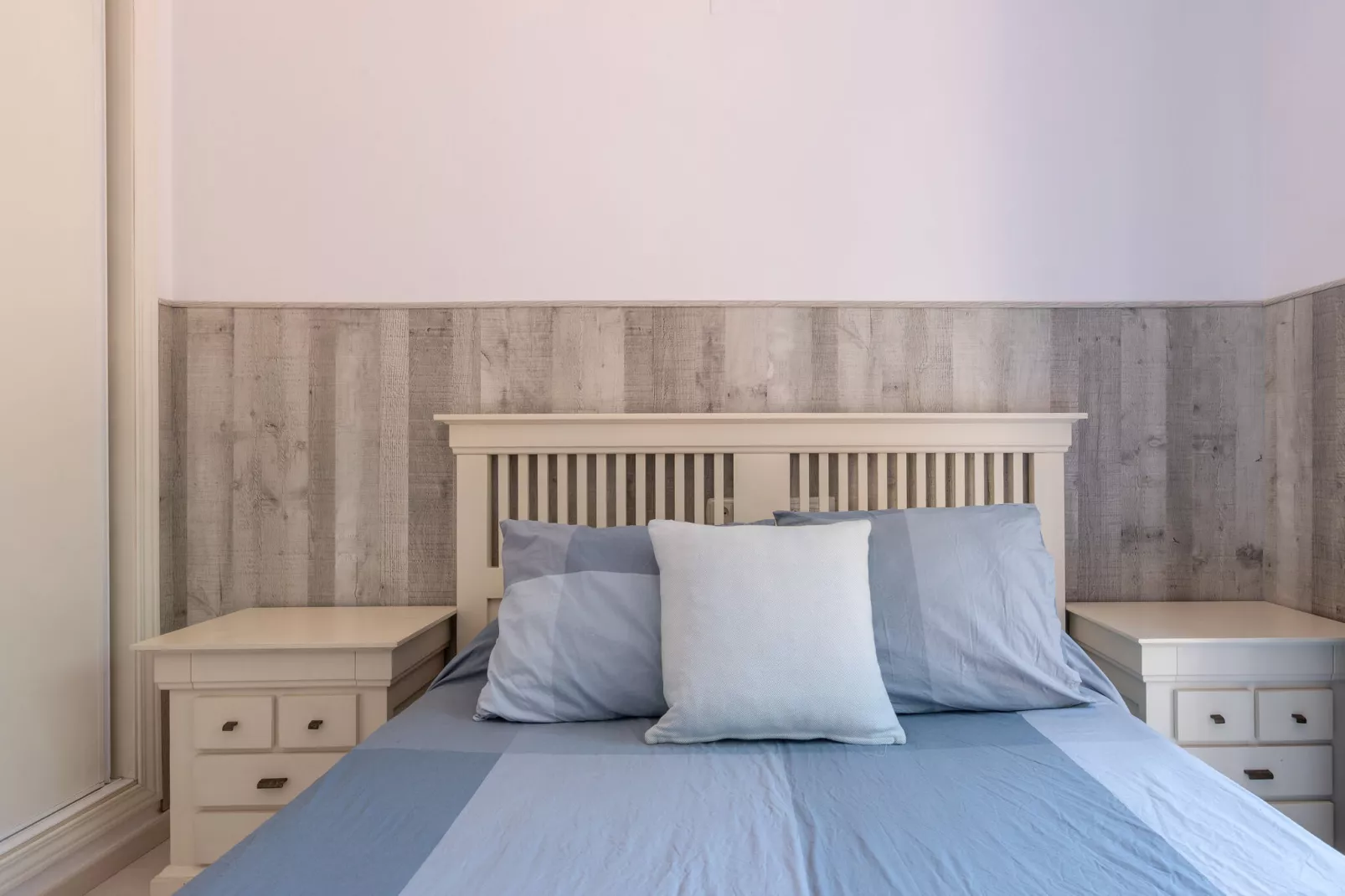 Mar Bella-Bedroom