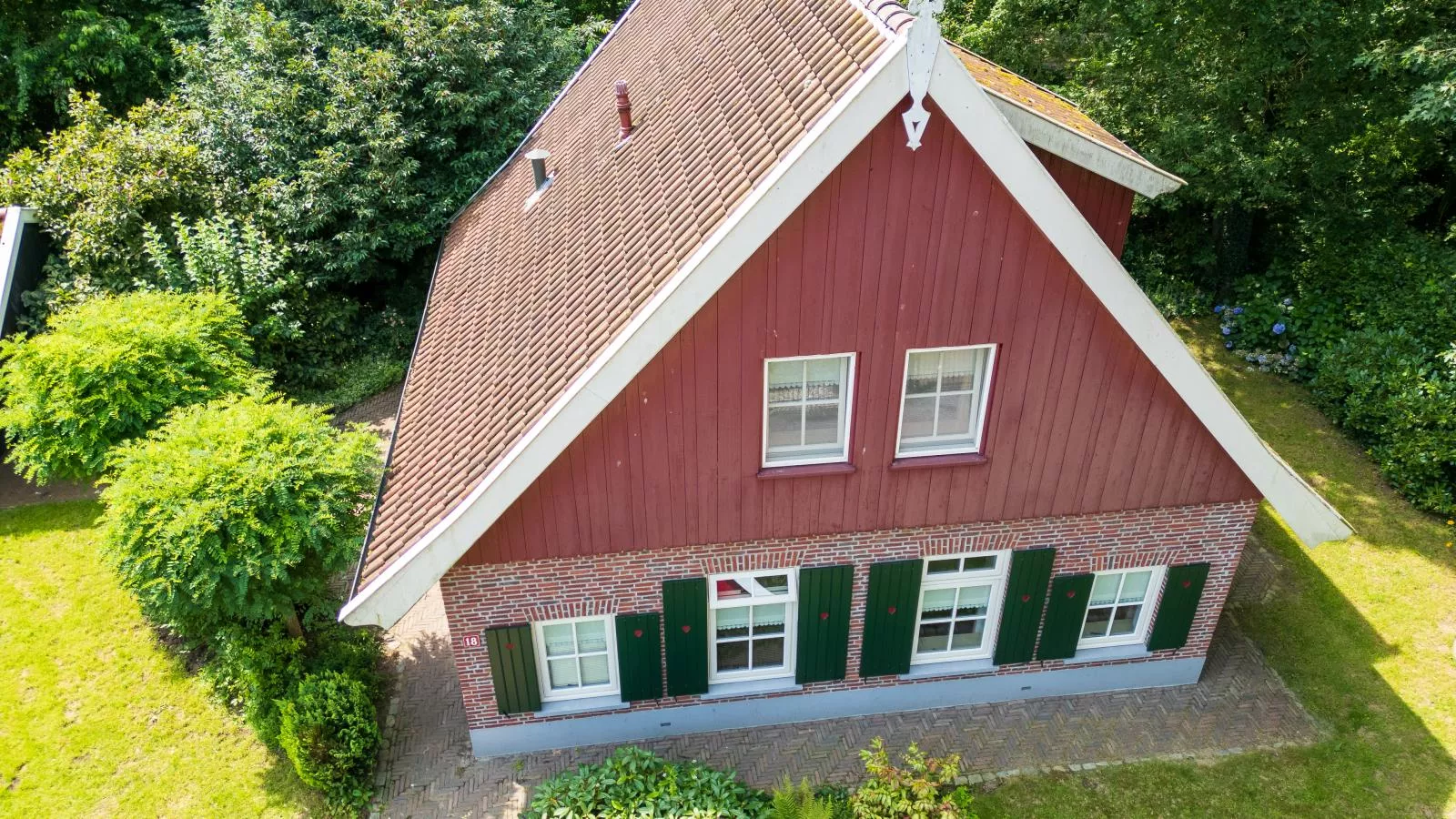 De Spil-Exterior summer