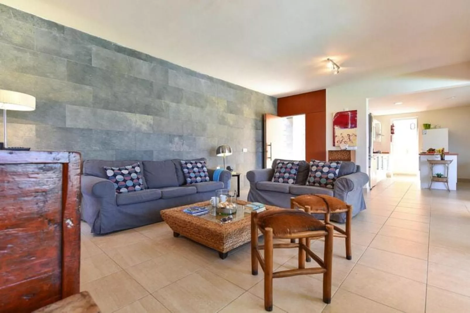 Par 4 Villa 18-Living room