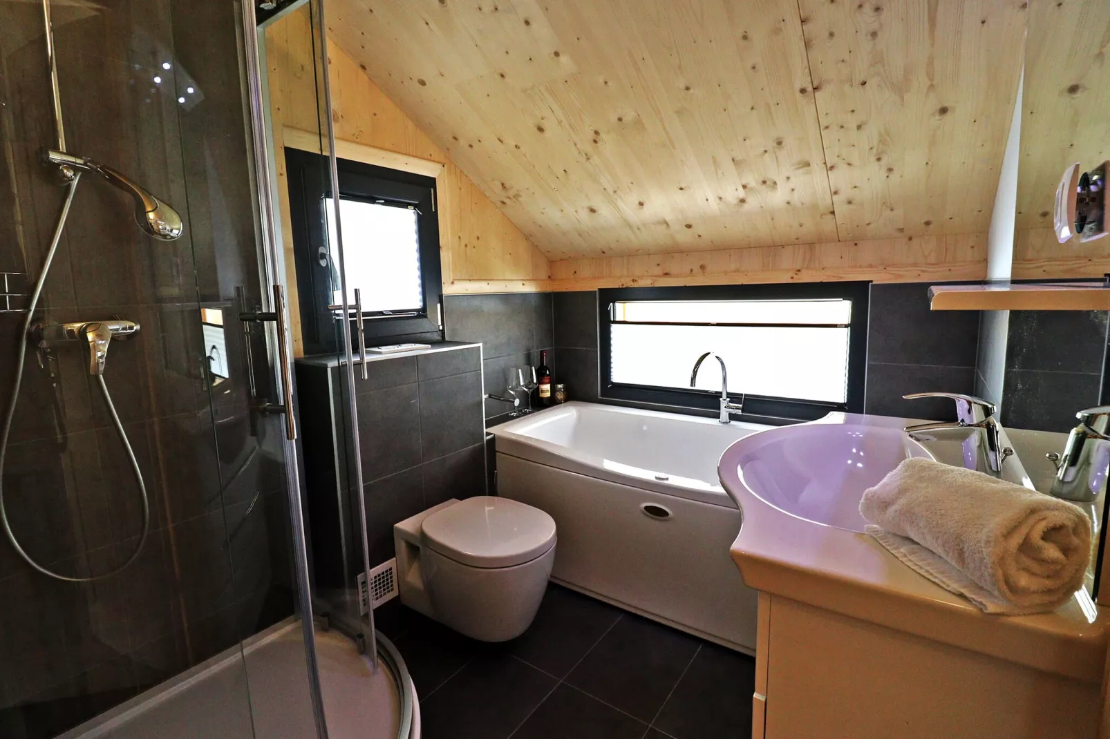 Almdorf Hohentauern 63-Badezimmer