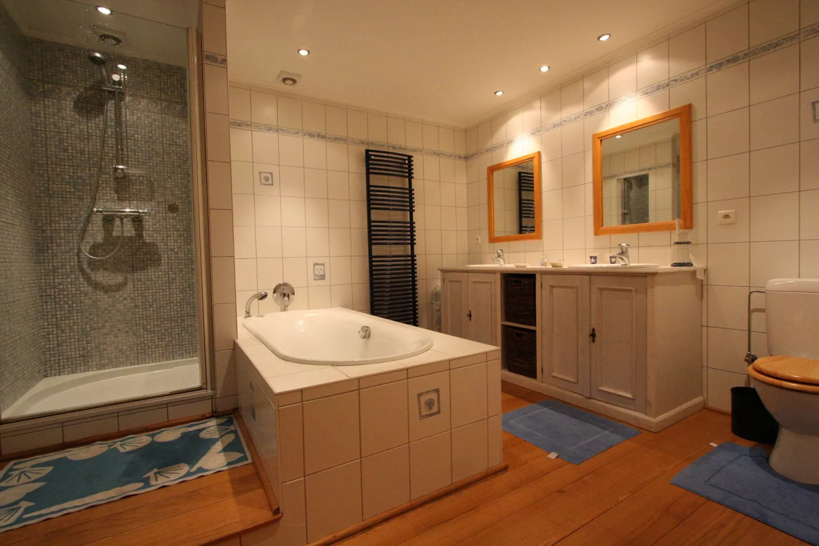 Clos Simon d Exbomont-Bathroom