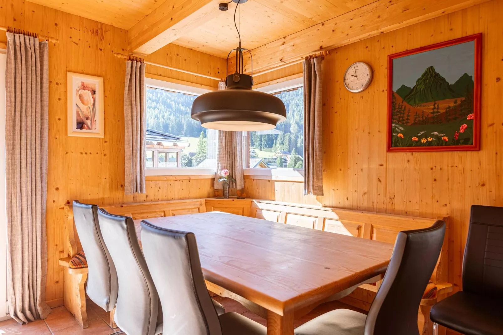 Almdorf Hohentauern 14-Dining room
