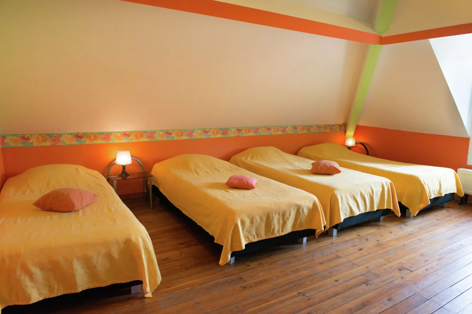 Les Bastinettes-Bedroom