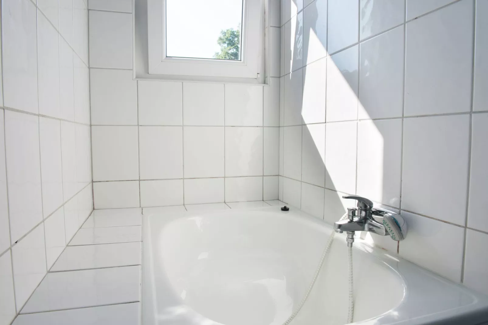 Les Bastinettes-Bathroom