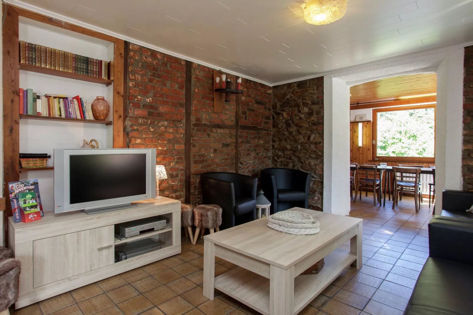 Aux 3 Canards-Dining room