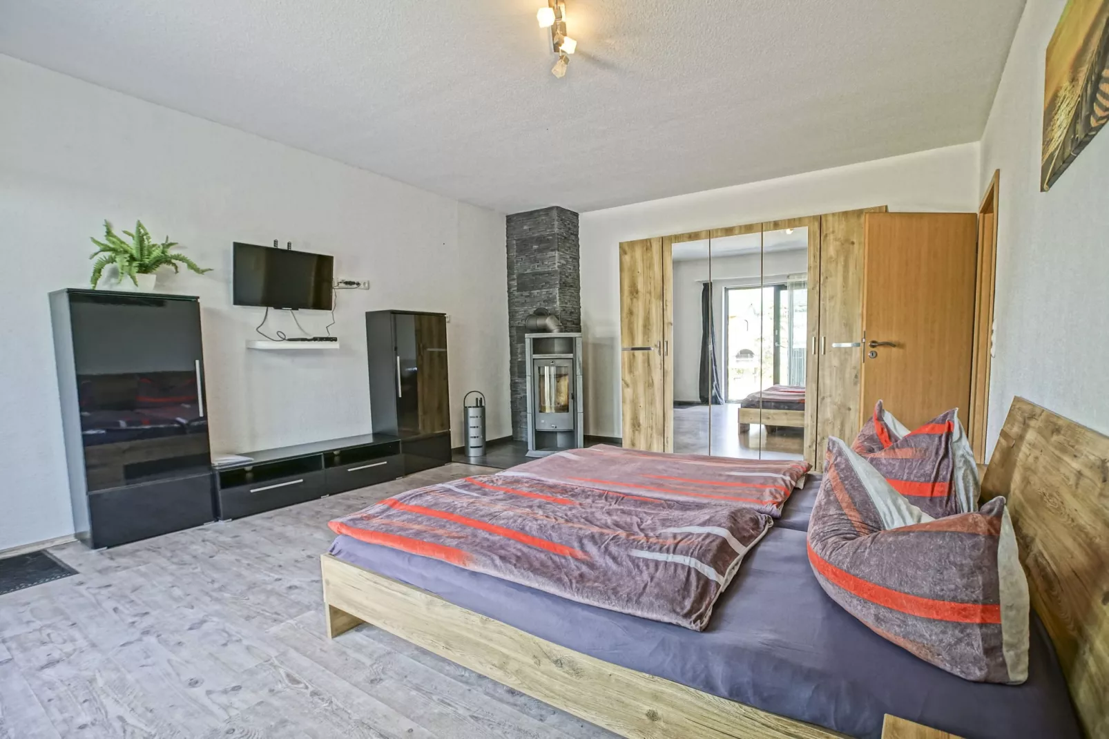 Ferienhaus mit Kamin-Bedroom