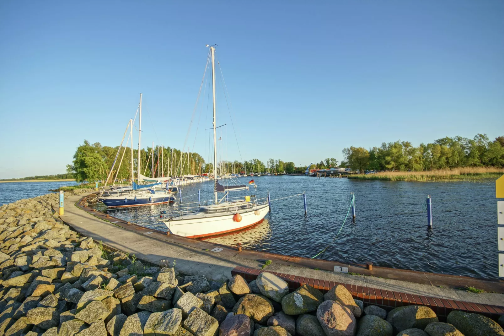 Ferienhaus mit Kamin-Areas summer 1km