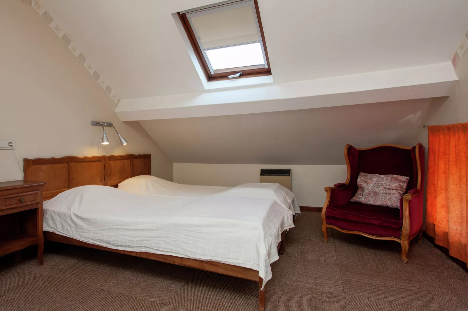 Aux 3 Canards-Bedroom