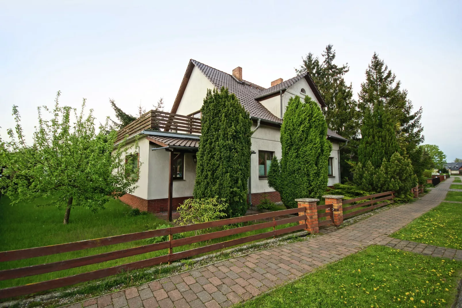 Ferienwohnung mit großer Dachterrasse-Exterior summer