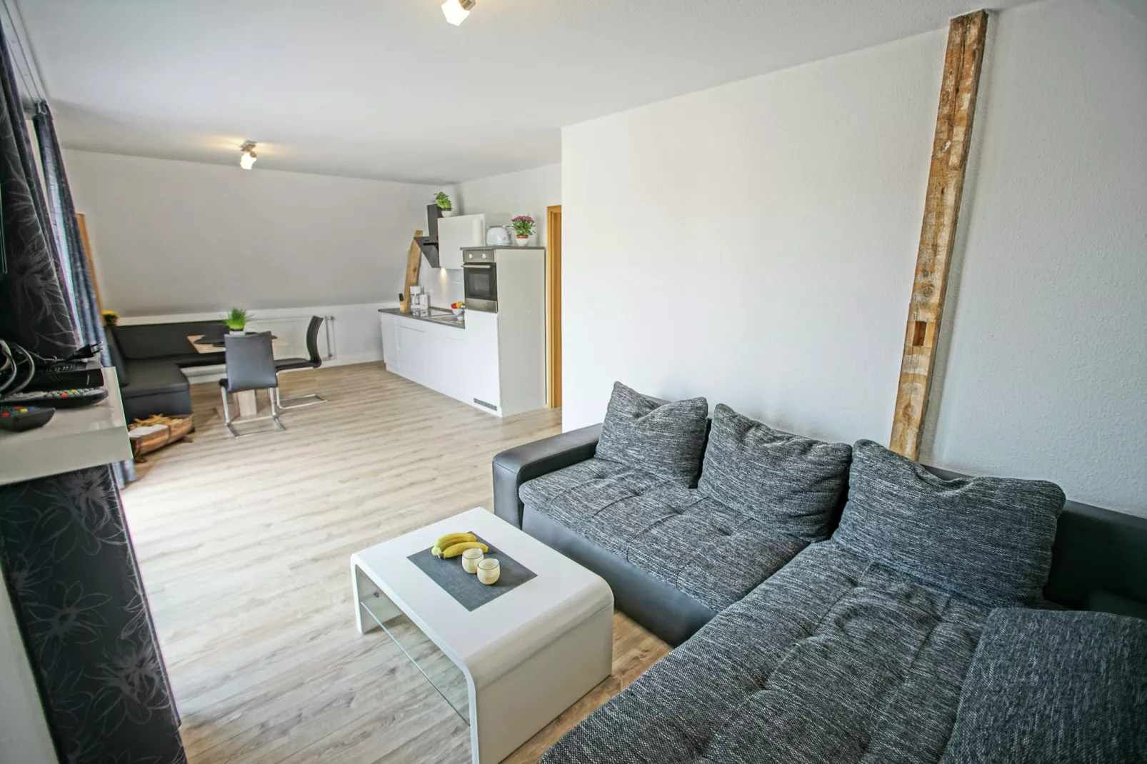 Ferienwohnung mit großer Dachterrasse-Living room
