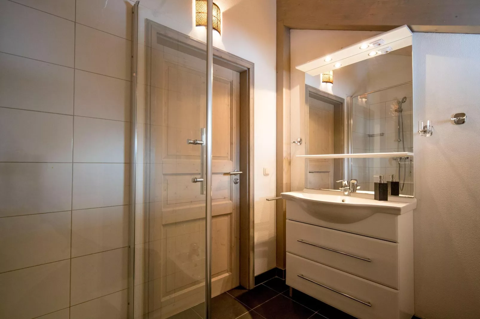 Alpenpark Turrach 35-Bathroom