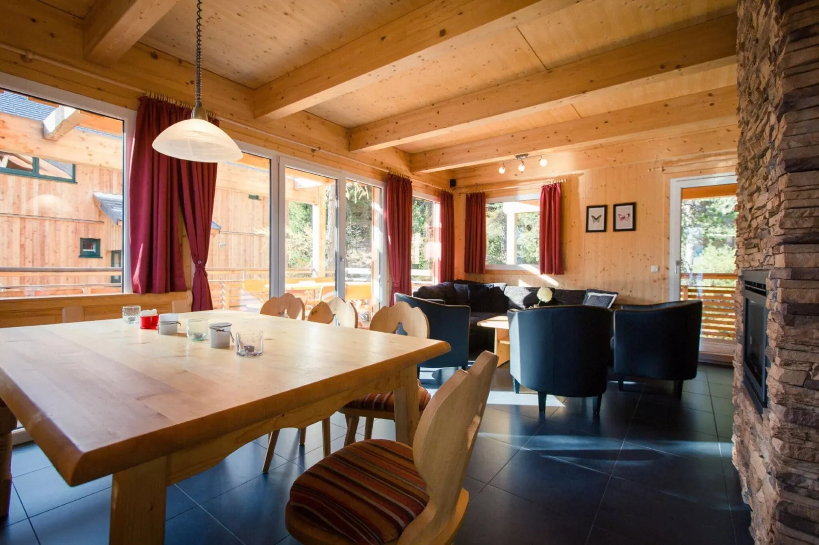 Alpenpark Turrach 39-Dining room