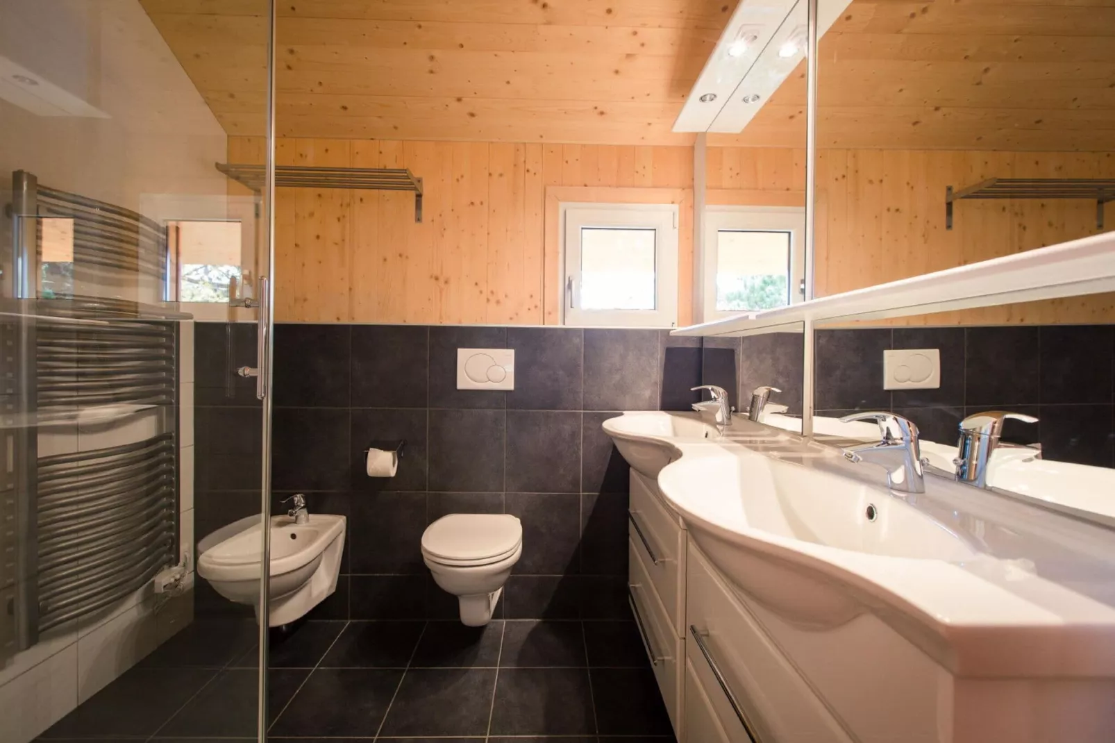 Alpenpark Turrach 39-Bathroom
