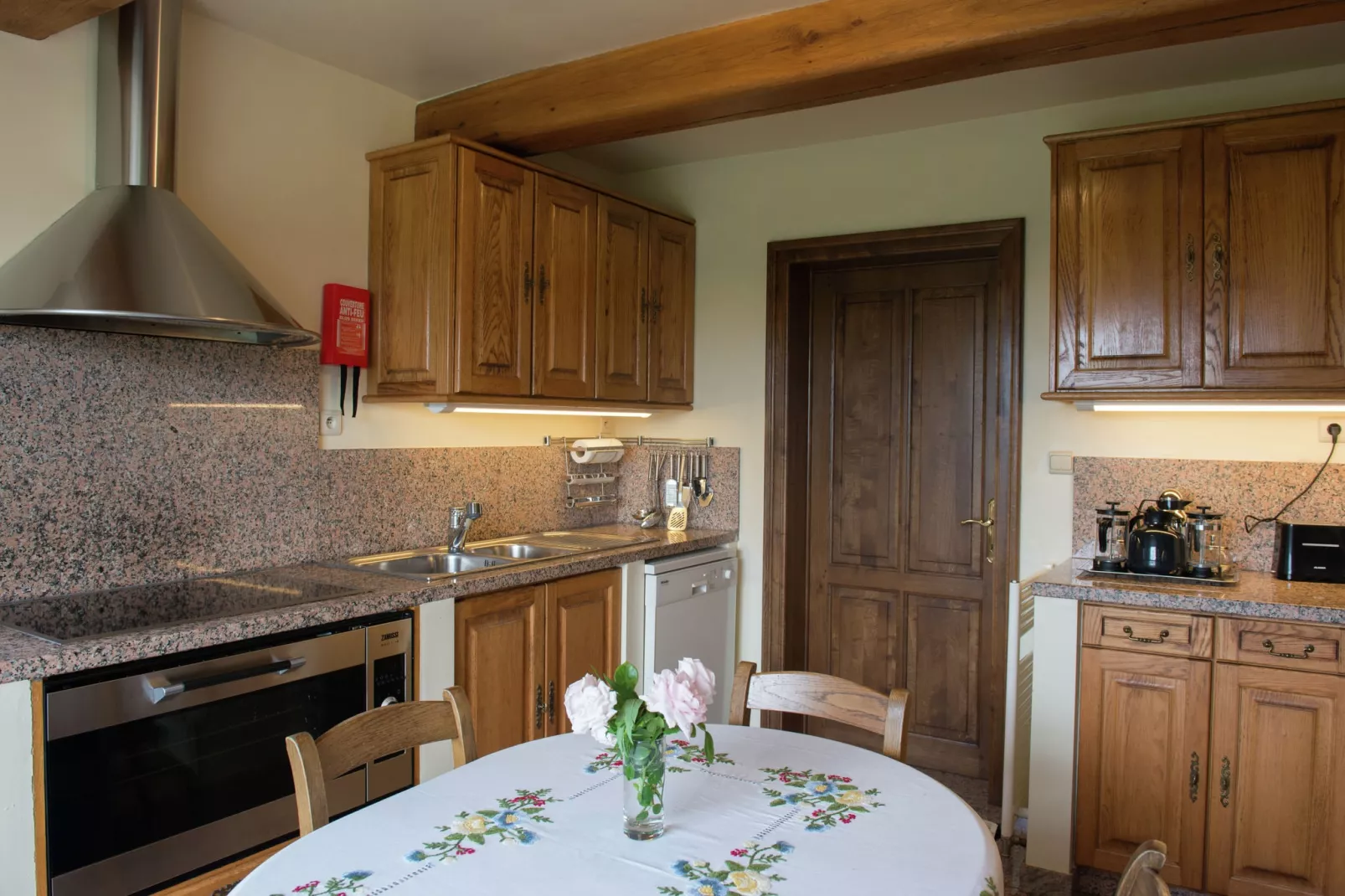 Les Charmes-Kitchen