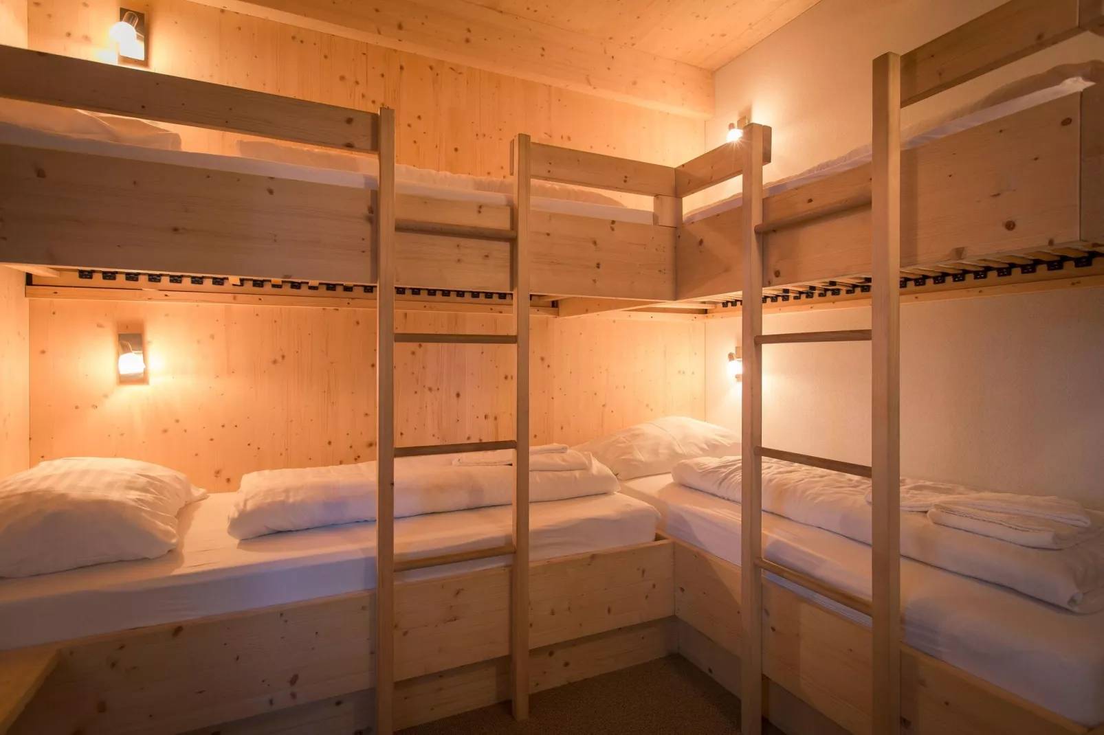 Alpenpark Turrach 44-Bedroom