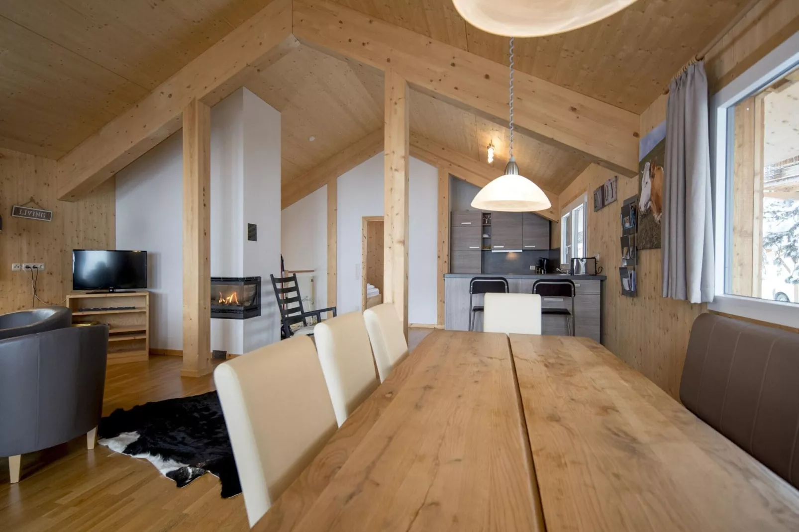 Alpenpark Turrach 46-Dining room