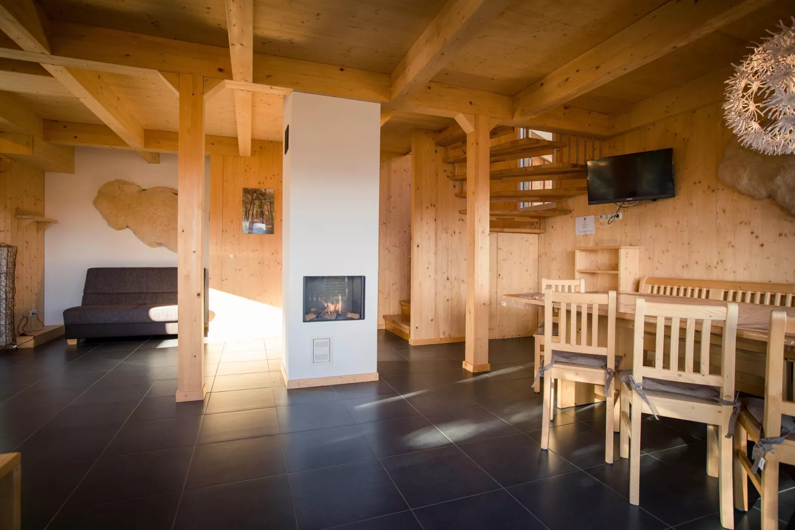 Alpenpark Turrach 47-Dining room