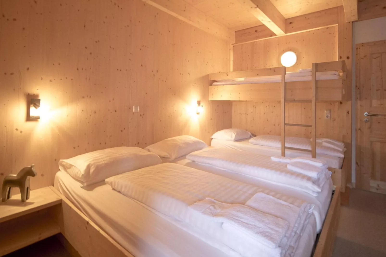 Alpenpark Turrach 49-Bedroom