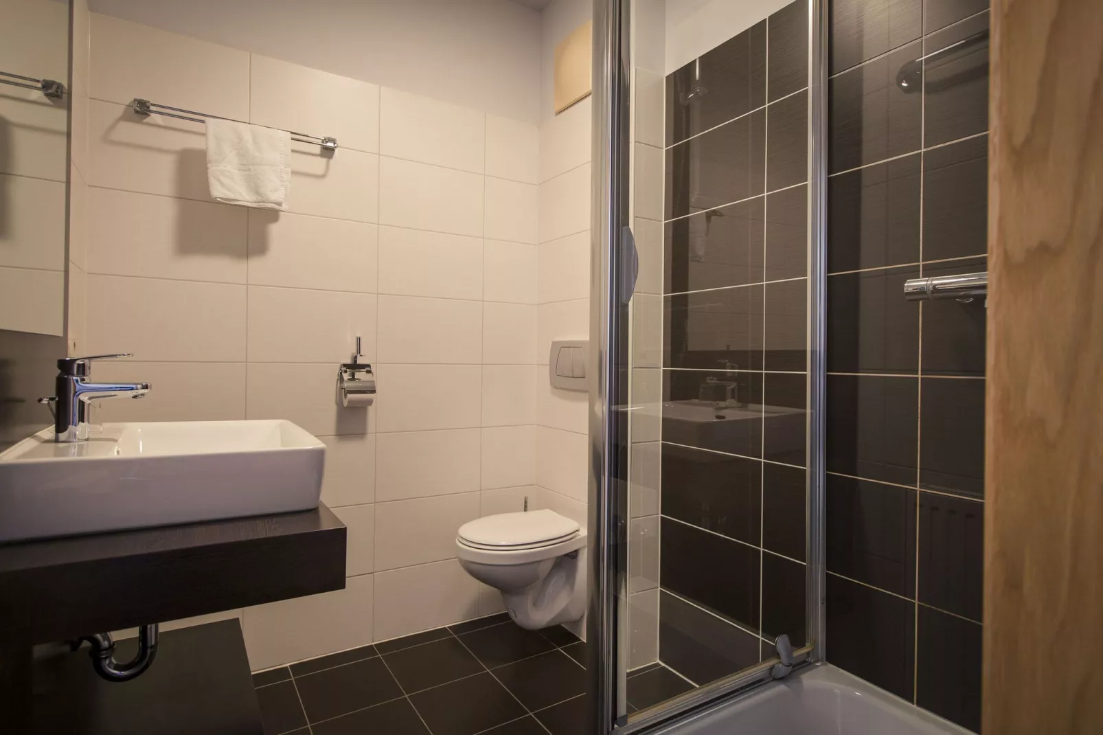 Alpenpark Turrach App 7-Bathroom