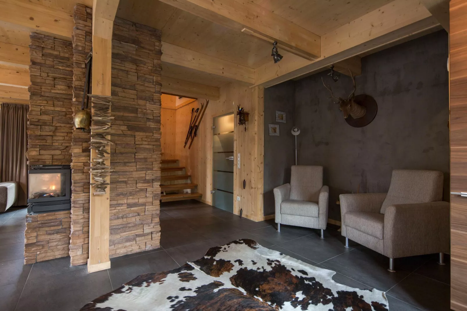 Alpenpark Turrach 7-Living room