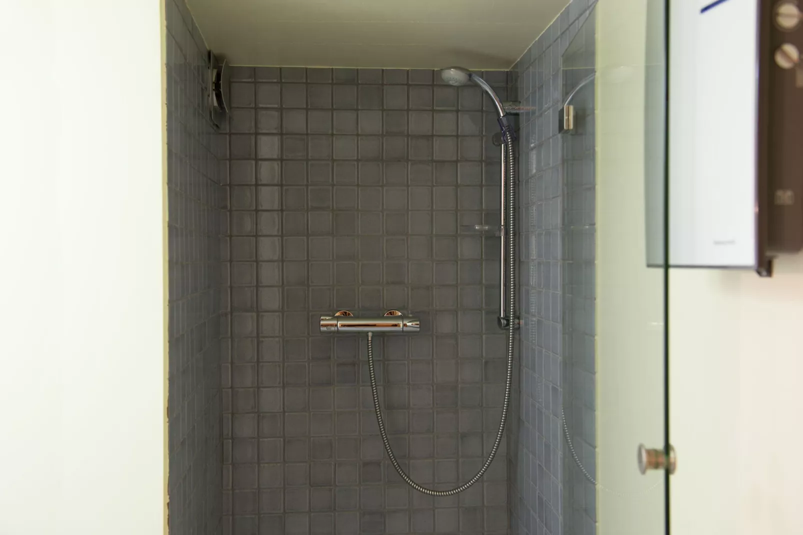 Les Charmes-Bathroom