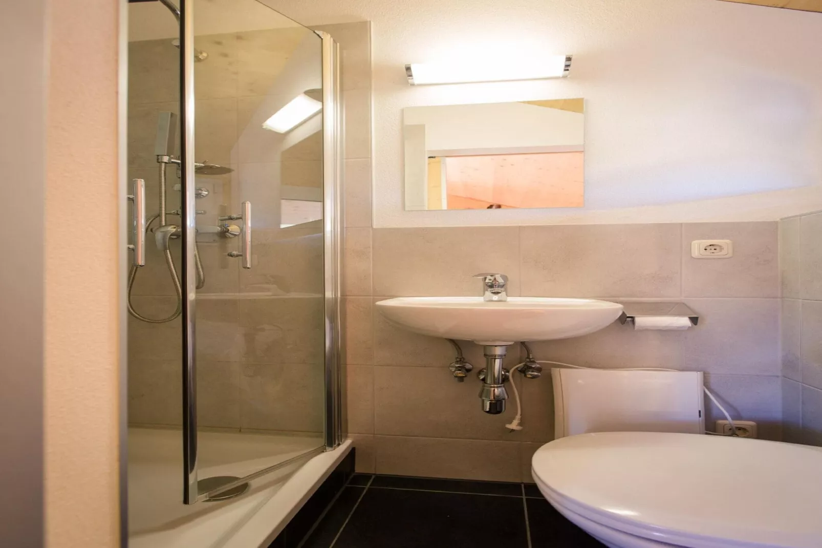 Alpenpark Turrach 17-Bathroom