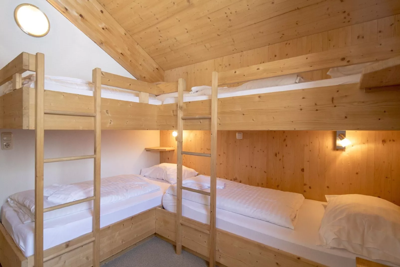 Alpenpark Turrach 19-Bedroom