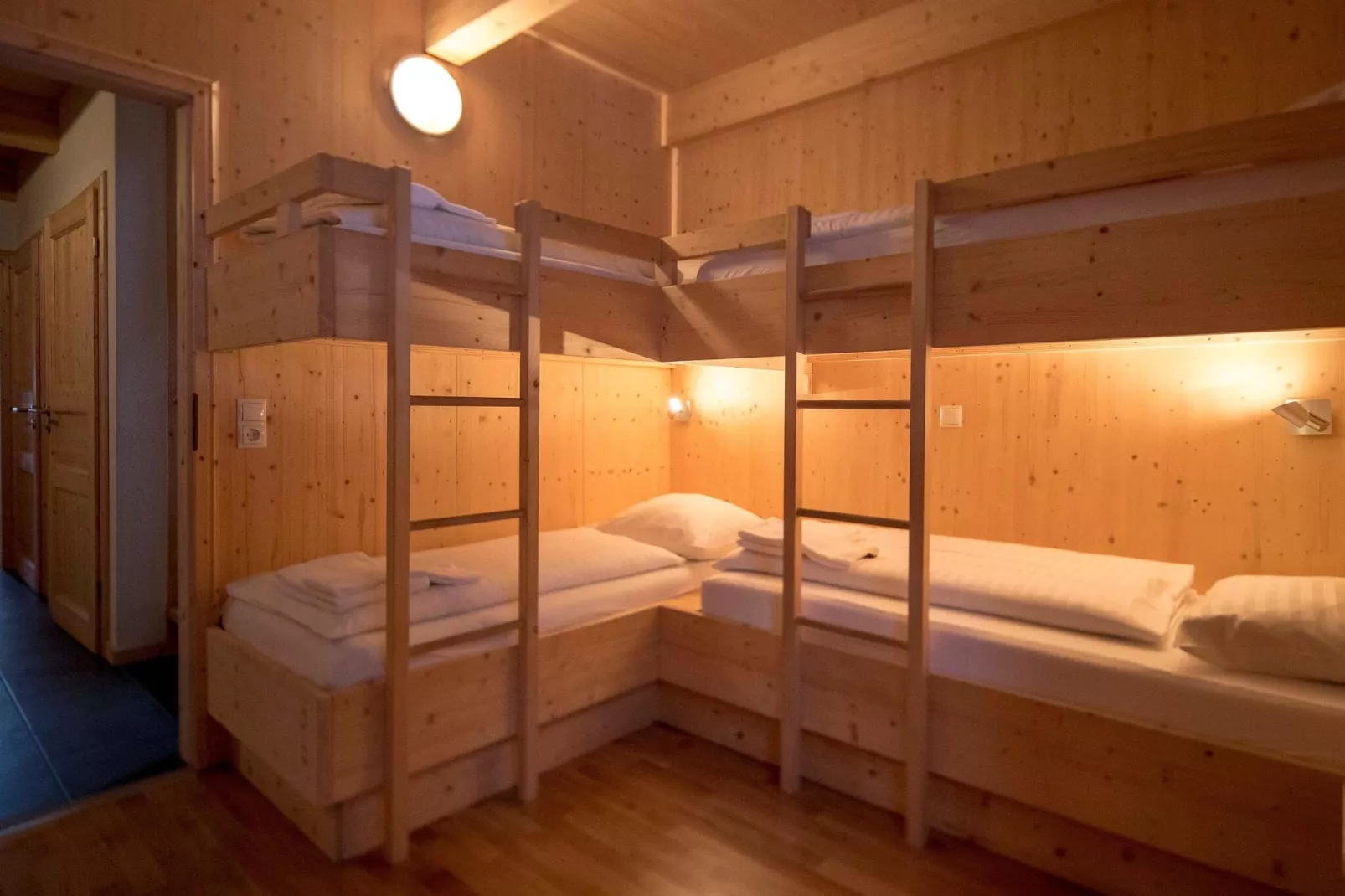 Alpenpark Turrach 29-Bedroom