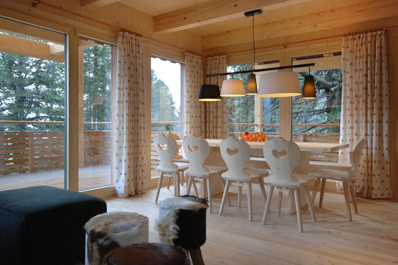 Alpenpark Turrach 32-Dining room
