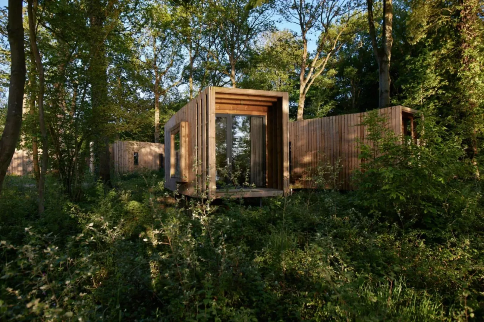 The Lodge by YourNature-Gardens summer