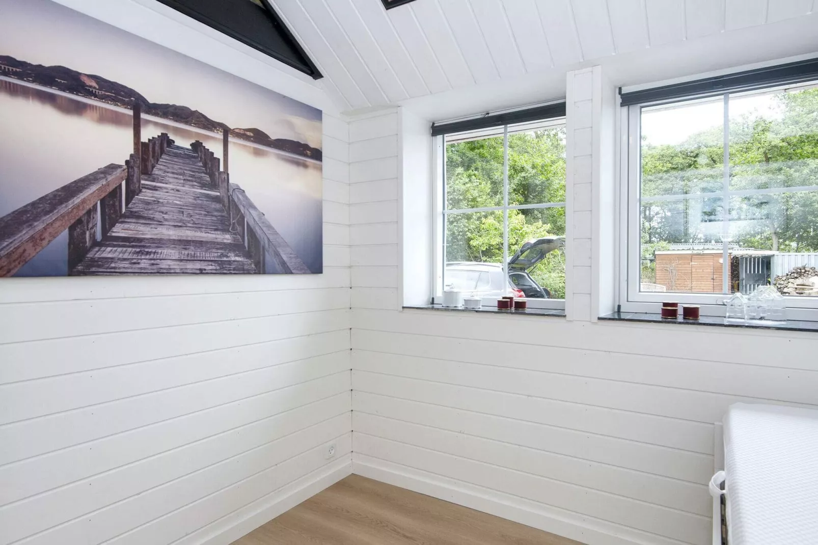 Enchanting Cottage with Whirlpool-By Traum-Indoor