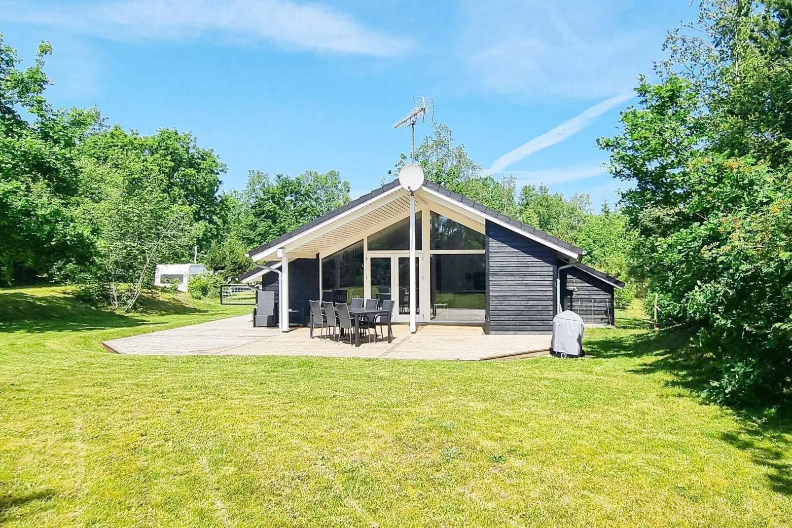8 person holiday home in Hadsund
