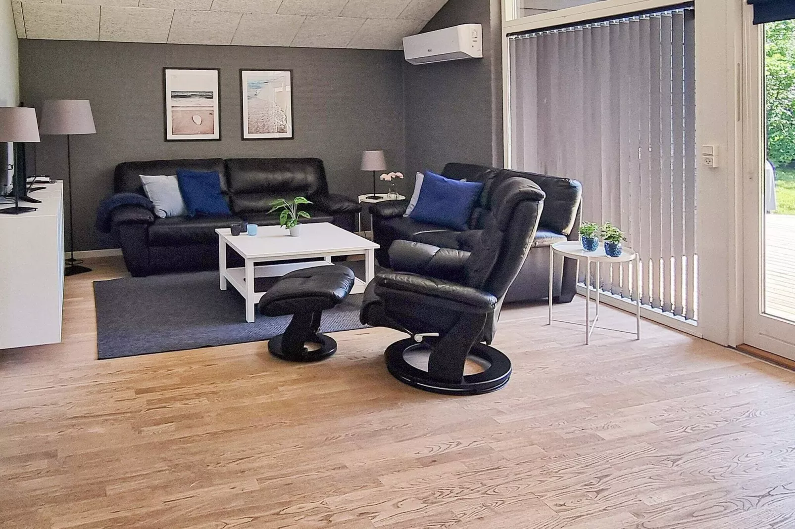 8 person holiday home in Hadsund
