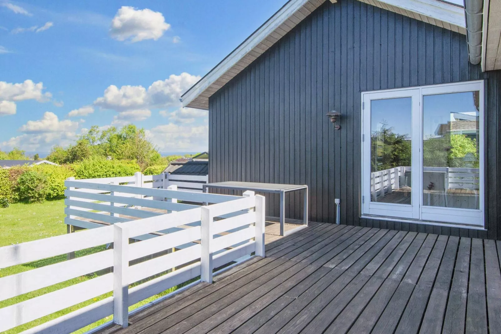 6 person holiday home in Glesborg