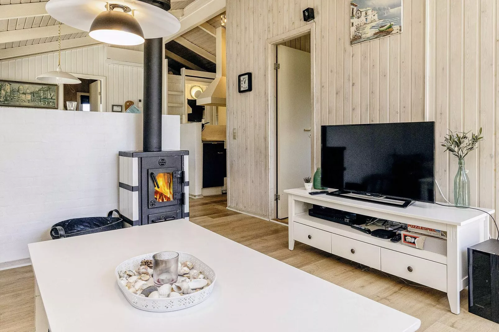 9 person holiday home in Jerup-Indoor
