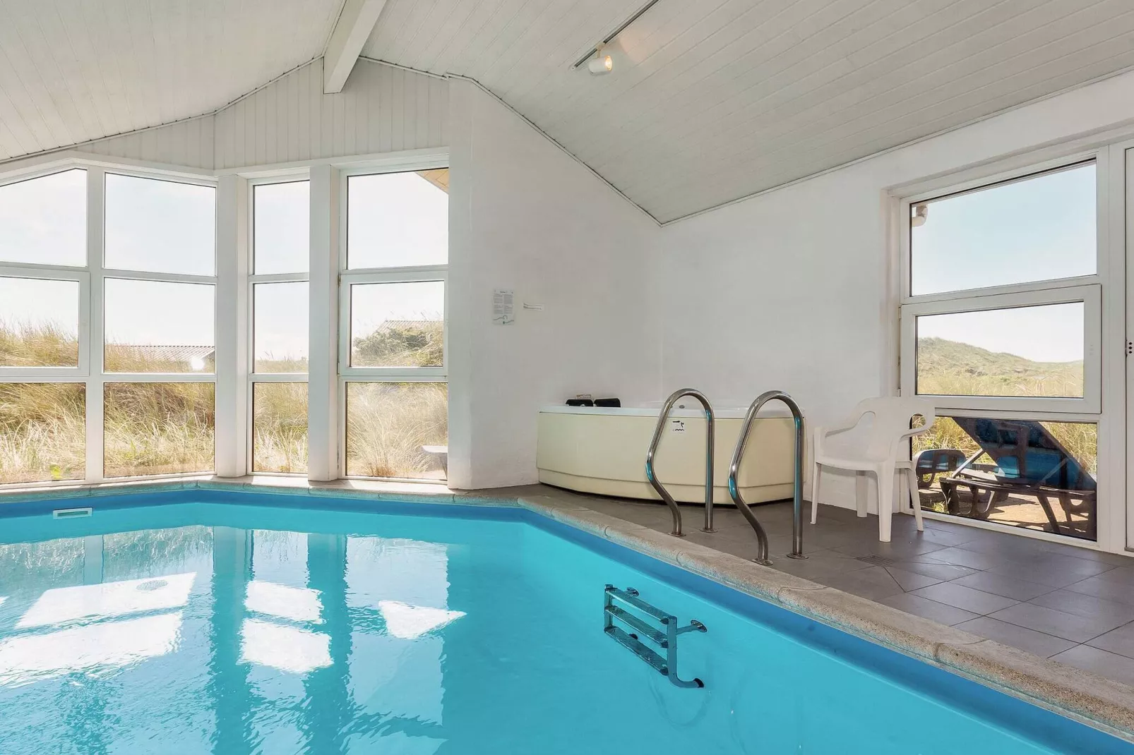 10 person holiday home in Løkken-Pool