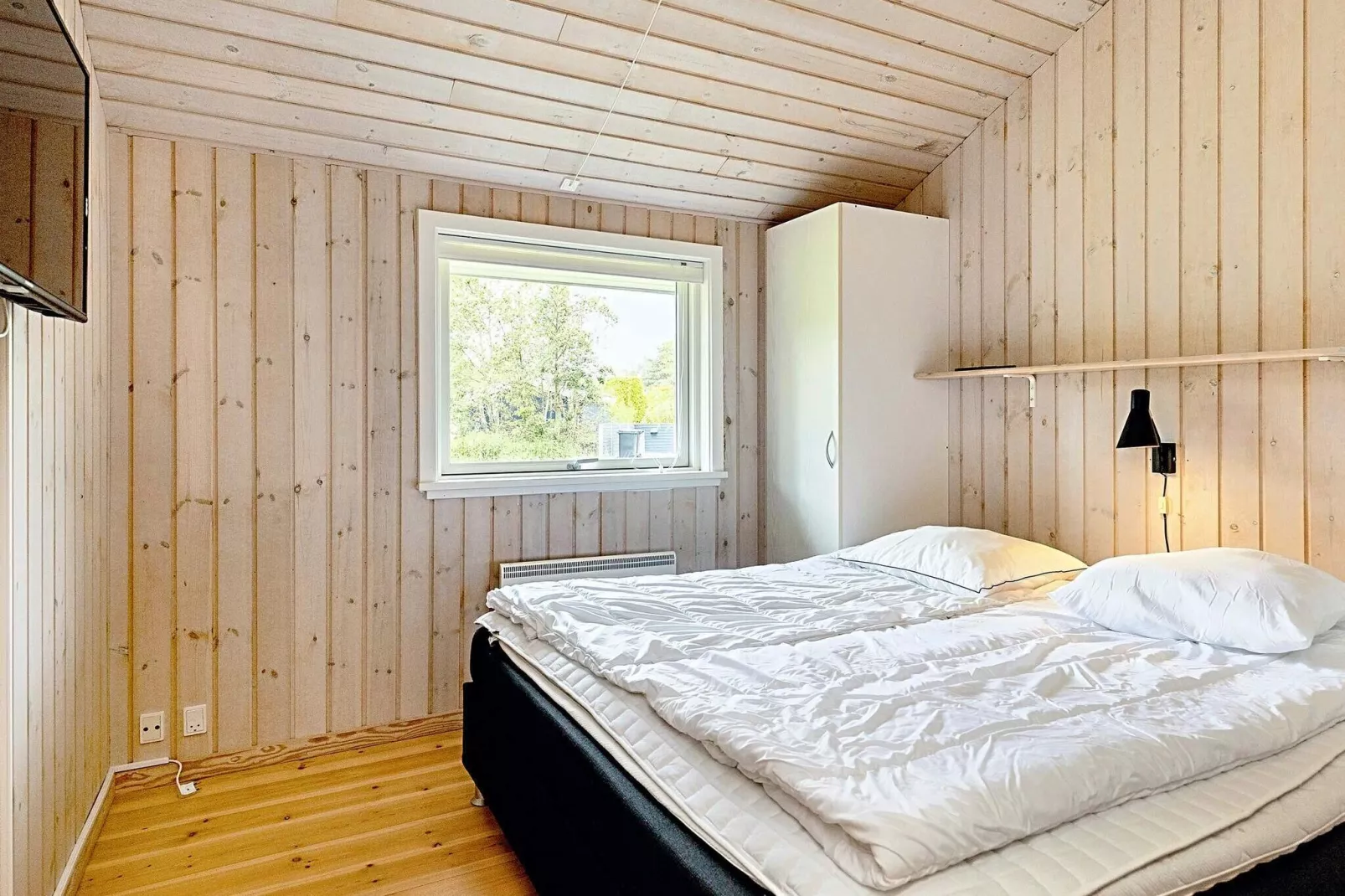 10 person holiday home in Væggerløse-Indoor