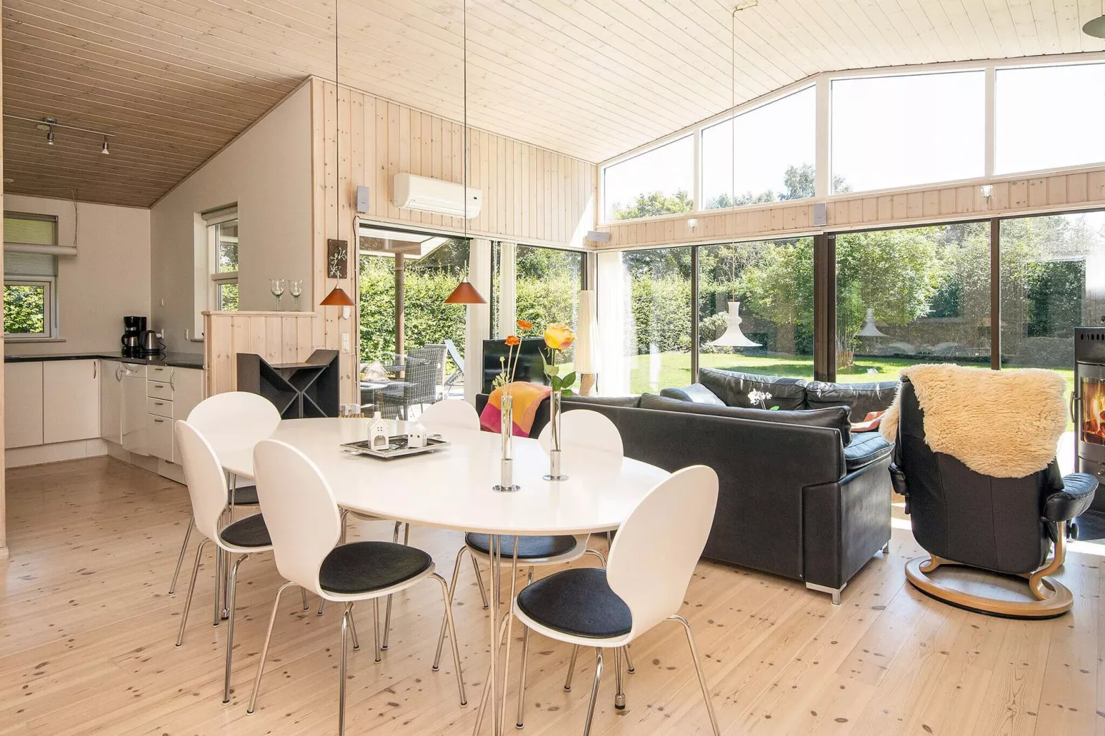 8 Personen Ferienhaus in Glesborg