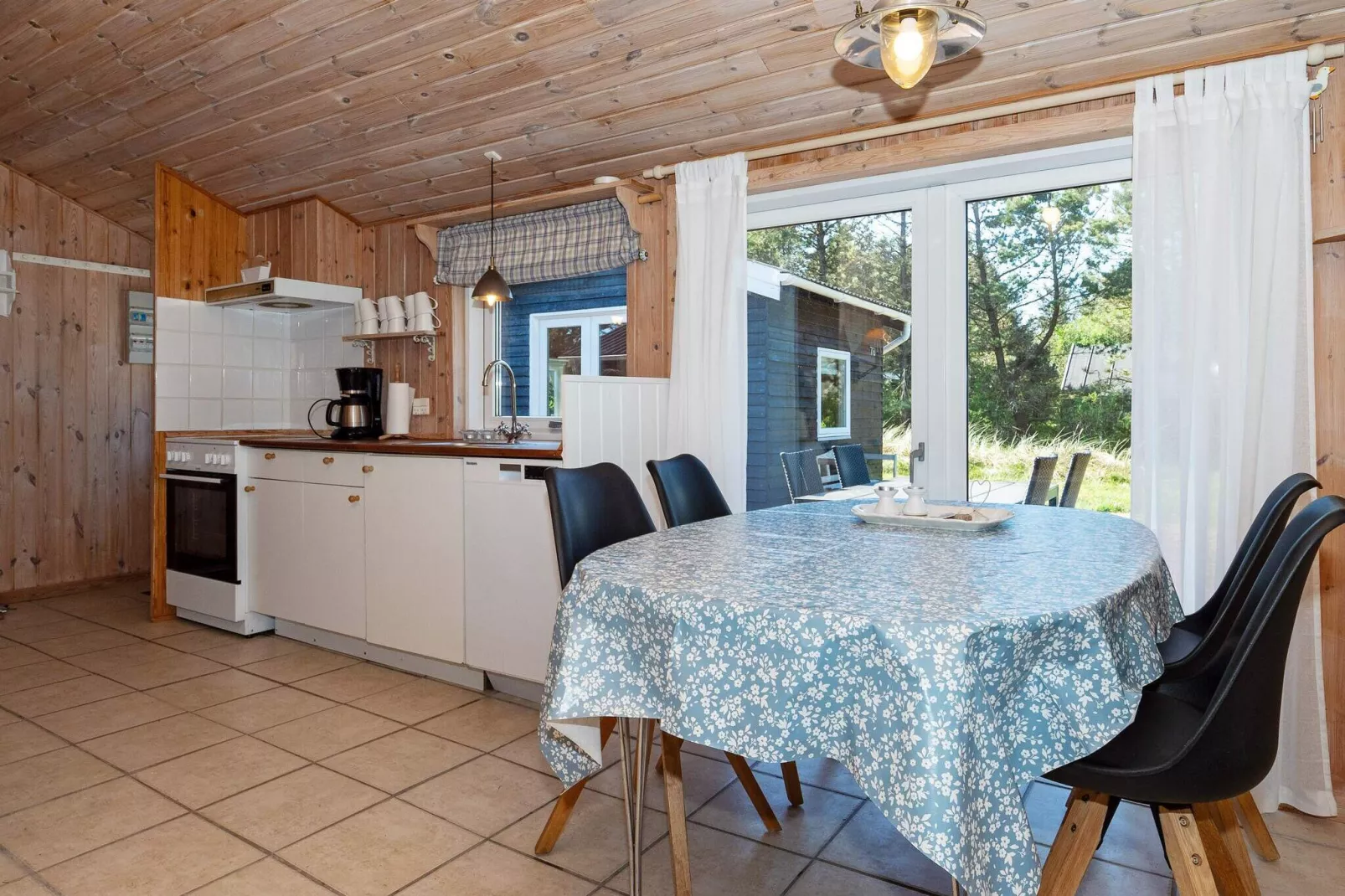 6 person holiday home in Thisted-Indoor
