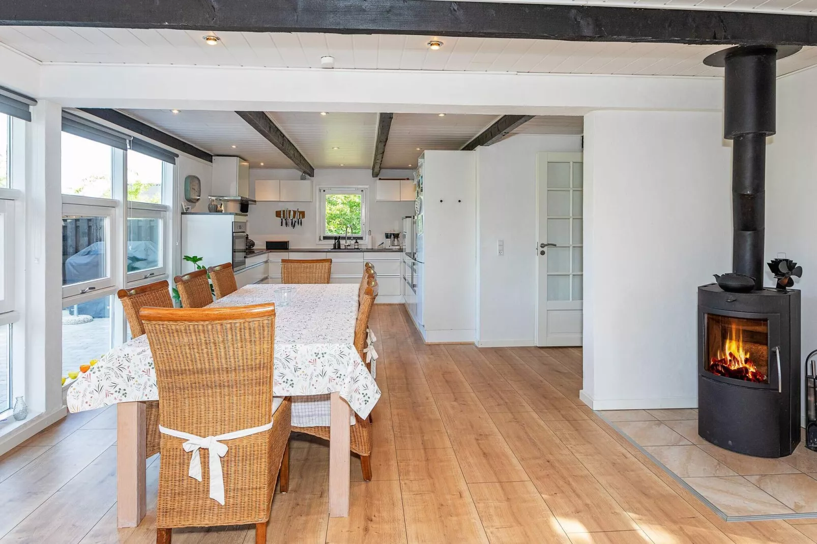 6 person holiday home in Løgstør-Indoor