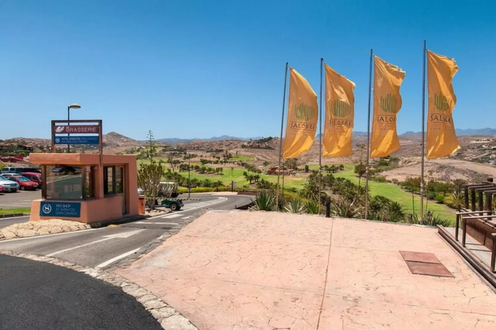 Par 4 Villa 3-Areas summer 1km