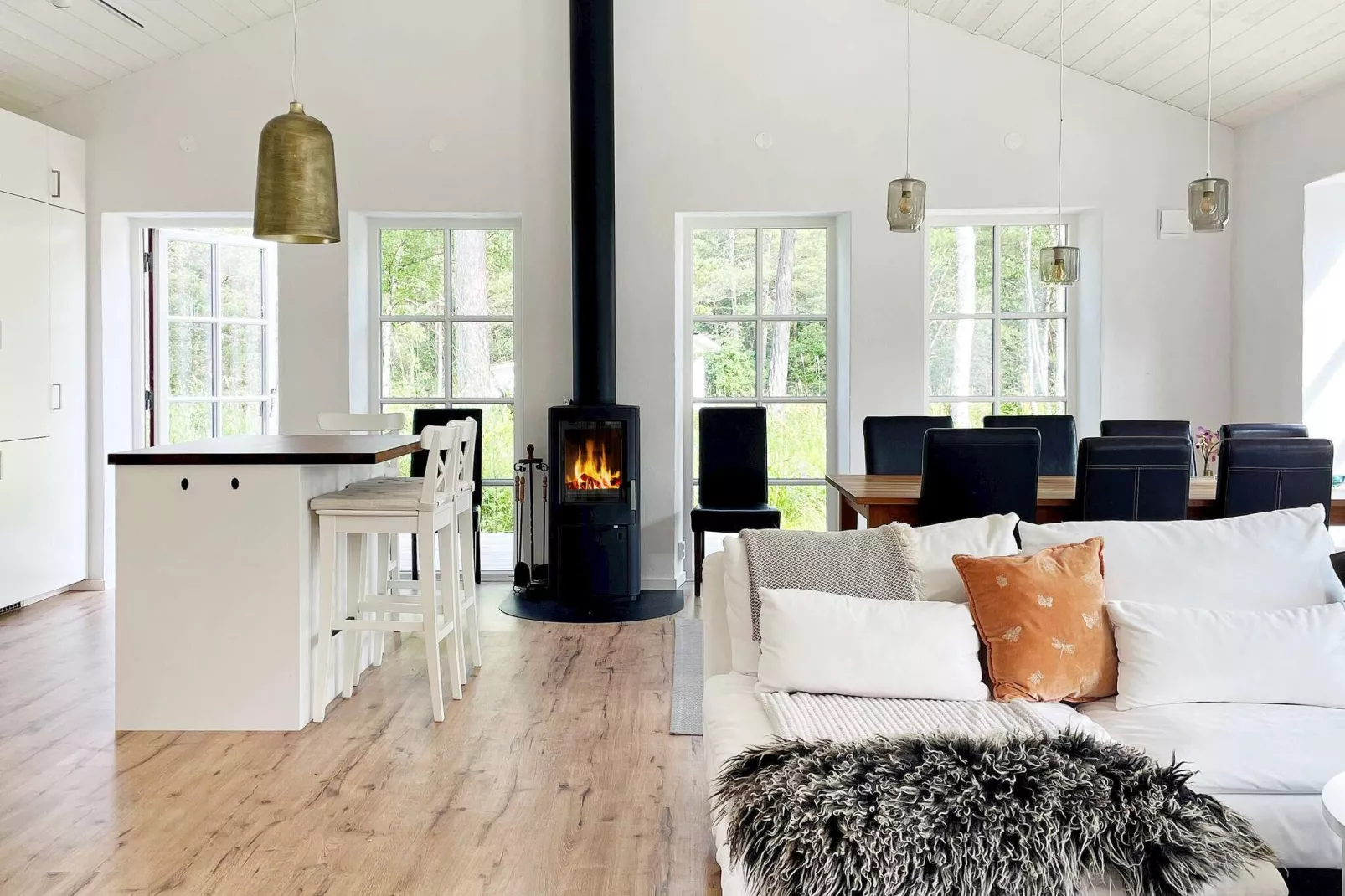10 person holiday home in KATTHAMMARSVIK-Indoor