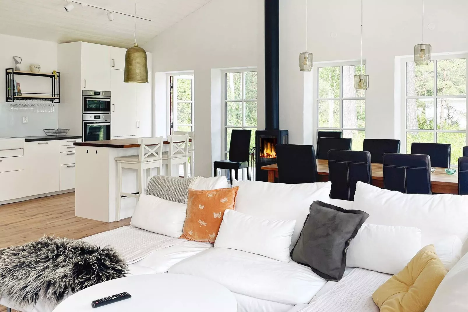 10 person holiday home in KATTHAMMARSVIK-Indoor