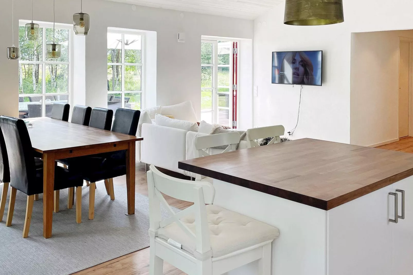 10 person holiday home in KATTHAMMARSVIK-Indoor