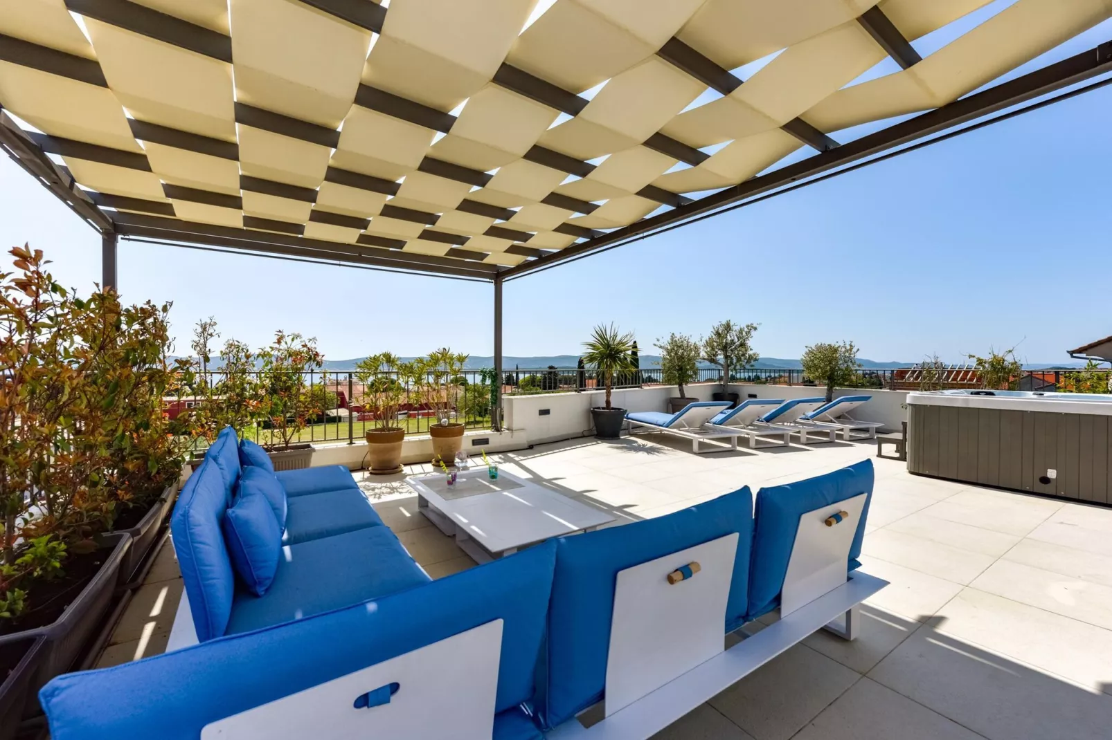 Villa Azuro-Terrace balcony