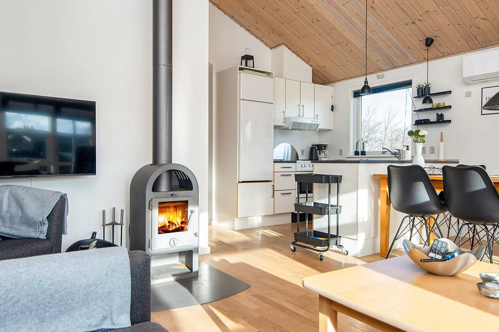 6 person holiday home in Tarm-Indoor